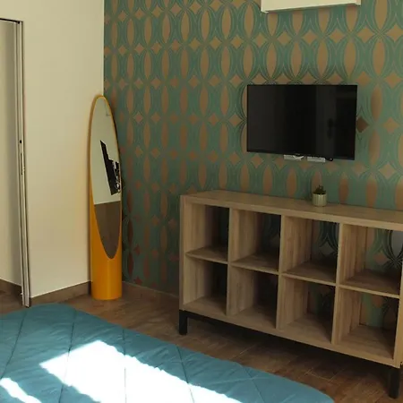 Διαμέρισμα Rainbhome *